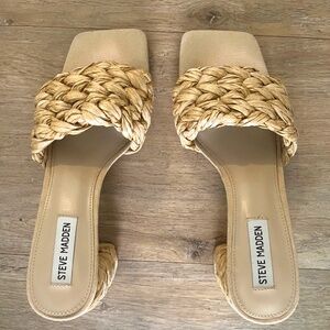 Steve Madden Tan mid heel mule